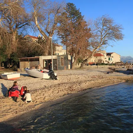 Casa vacanze House With A Swimming Pool Kastel Luksic, - 23710